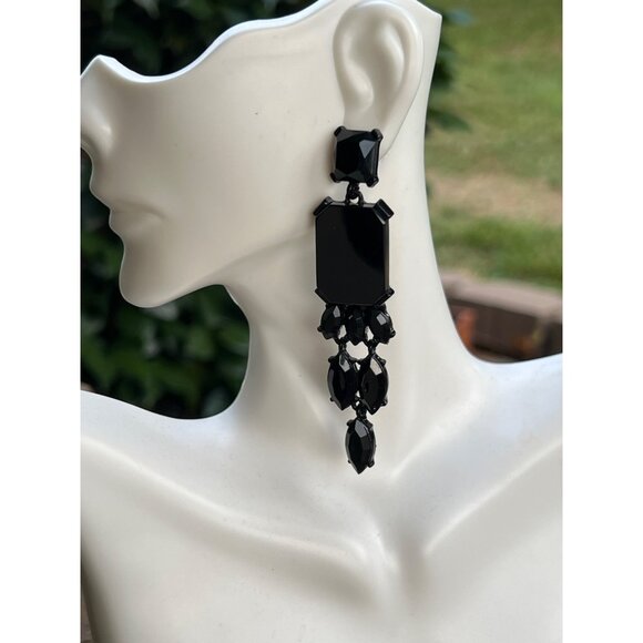 Art Deco Black Faceted Resin Dangle Earrings - Picture 1 of 7